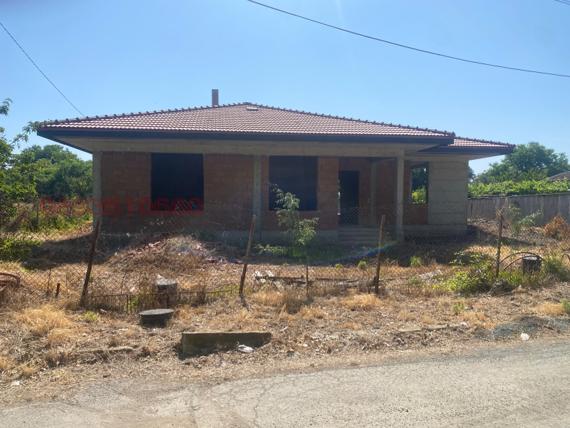 Продава КЪЩА, с. Веселиново, област Ямбол, снимка 10 - Къщи - 52783214