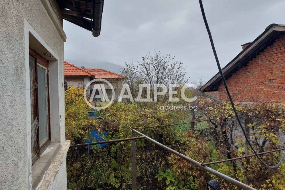 Продава КЪЩА, с. Горна Гращица, област Кюстендил, снимка 5 - Къщи - 54465810