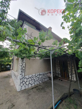 Haus Sarnewo, region Stara Sagora 1