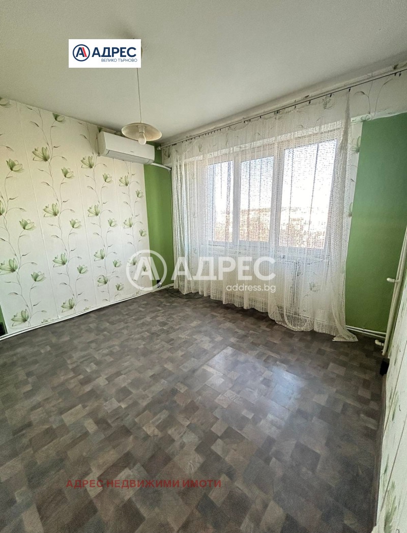 Продава 2-СТАЕН, гр. Велико Търново, Бузлуджа, снимка 1 - Aпартаменти - 48113106