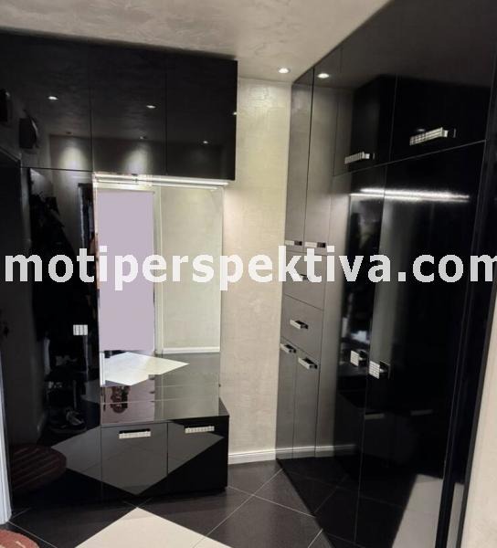 Продава  2-стаен град Пловдив , Кючук Париж , 68 кв.м | 37517279 - изображение [15]