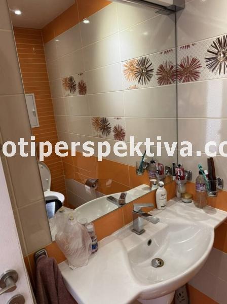 Продава  2-стаен град Пловдив , Кючук Париж , 68 кв.м | 37517279 - изображение [12]