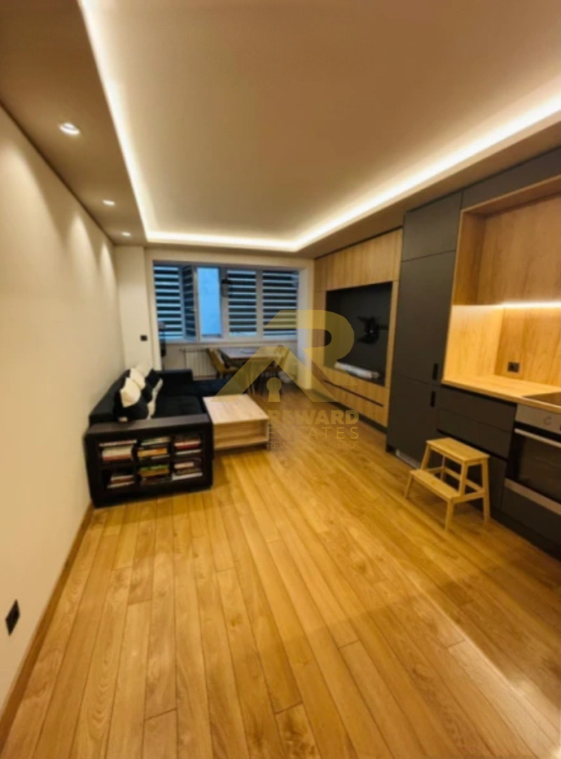 À venda  2 quartos Sofia , Liulin 3 , 65 m² | 22222908