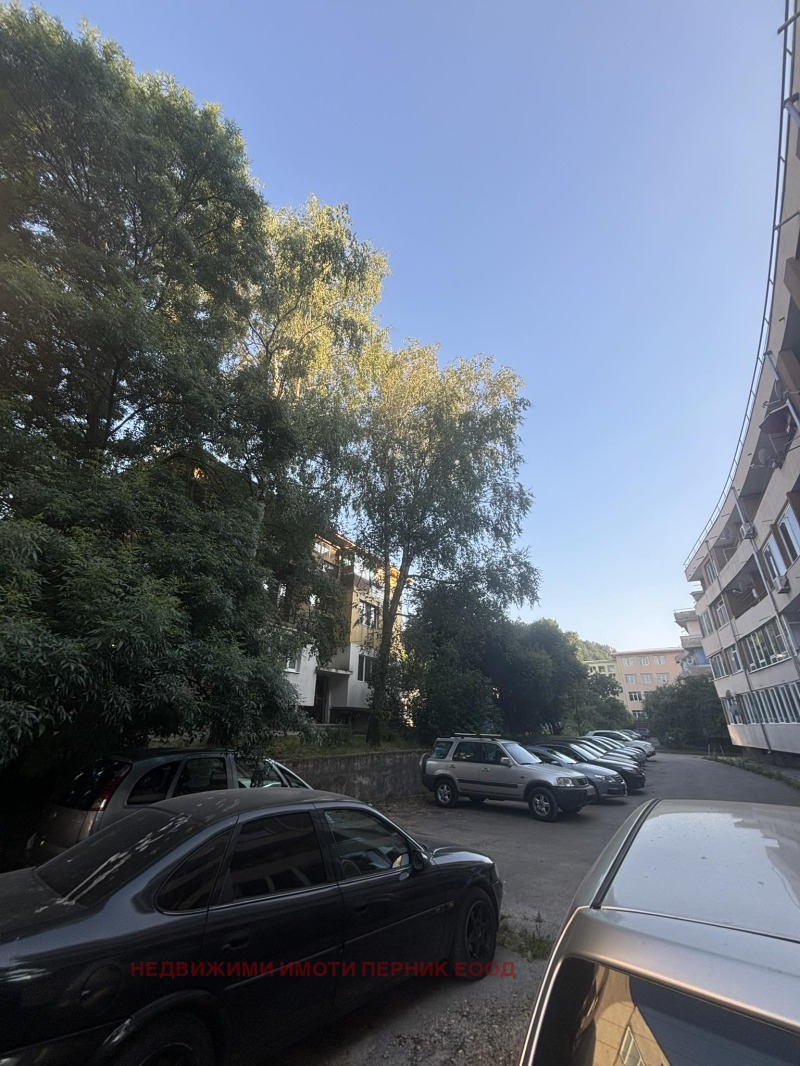 Продава  3-стаен град Перник , Център , 84 кв.м | 54741065 - изображение [10]