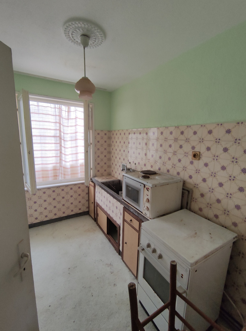 Продава  Къща, област Пловдив, с. Войсил •  145 000 EUR • ID 64518533 — holmes.bg - [1] 