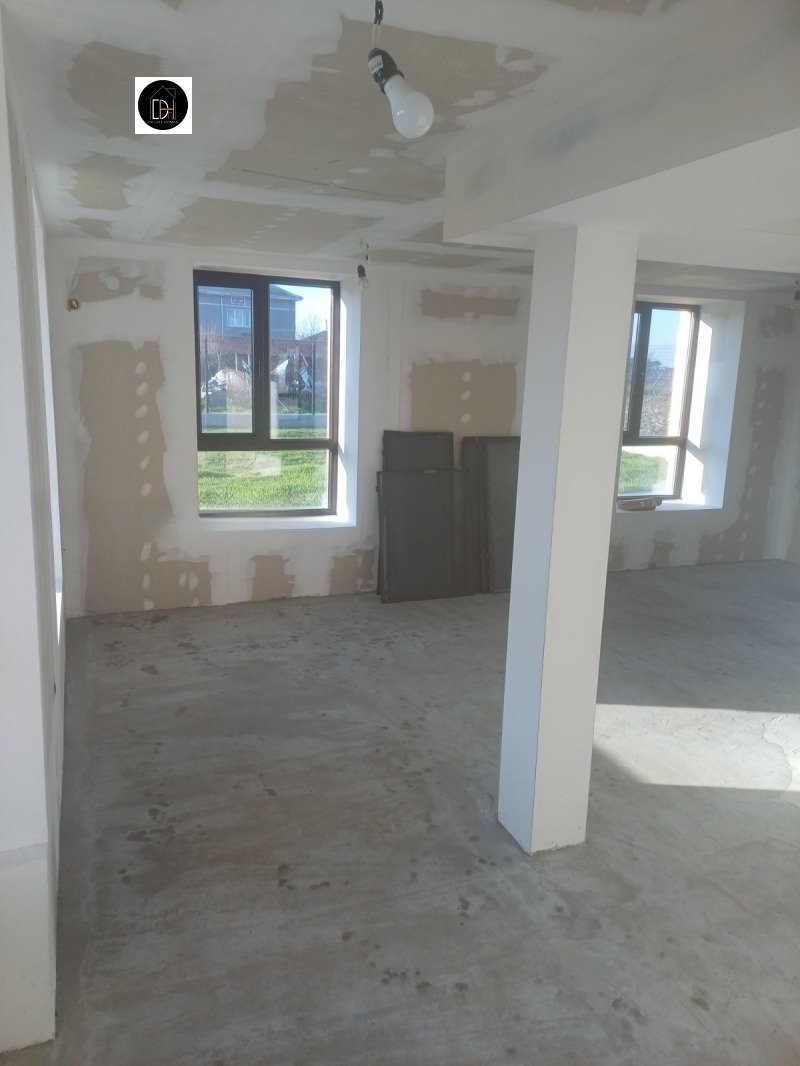 Продава КЪЩА, с. Манолско Конаре, област Пловдив, снимка 5 - Къщи - 53030886