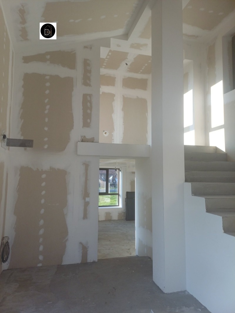 Продава КЪЩА, с. Манолско Конаре, област Пловдив, снимка 7 - Къщи - 53030886