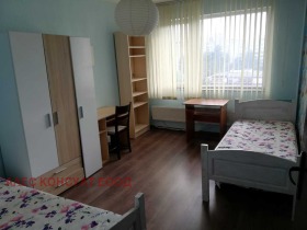 2 slaapkamers Ljulin 4, Sofia 4