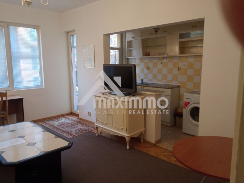 Продава  2-стаен град Варна , Център , 58 кв.м | 69798375 - изображение [2]