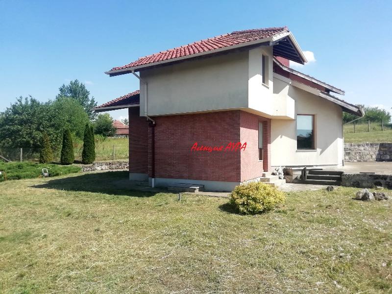 Продава  Къща област Враца , с. Горни Вадин , 300 кв.м | 10453580 - изображение [3]