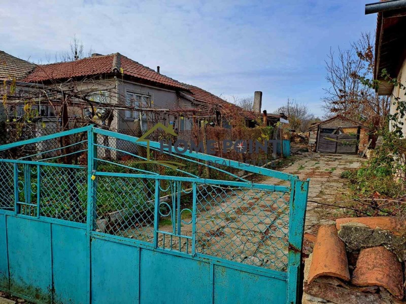 Продава КЪЩА, с. Горун, област Добрич, снимка 3 - Къщи - 45618112