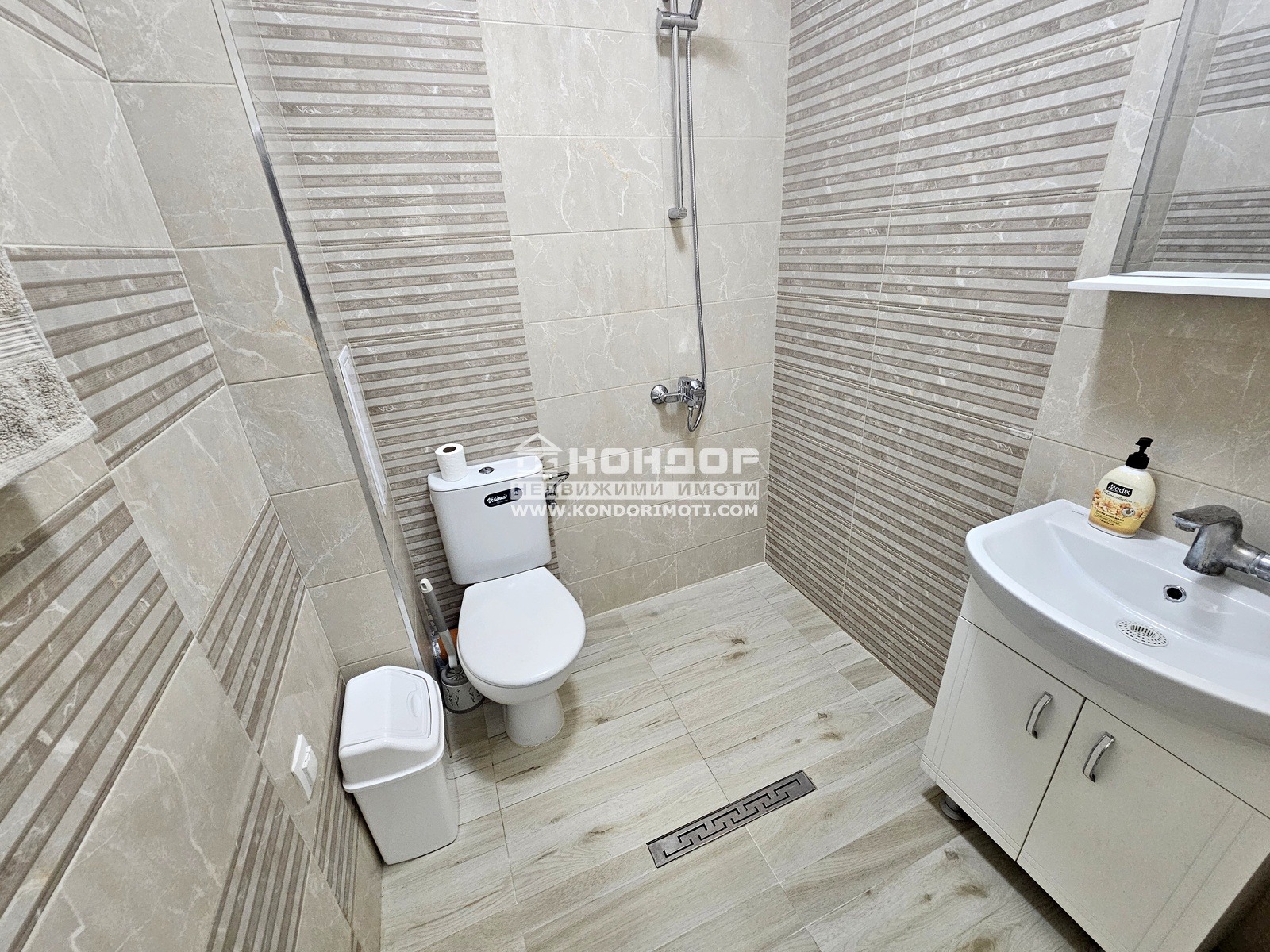 Продава 2-СТАЕН, гр. Пловдив, Остромила, снимка 8 - Апартаменти - 55797554