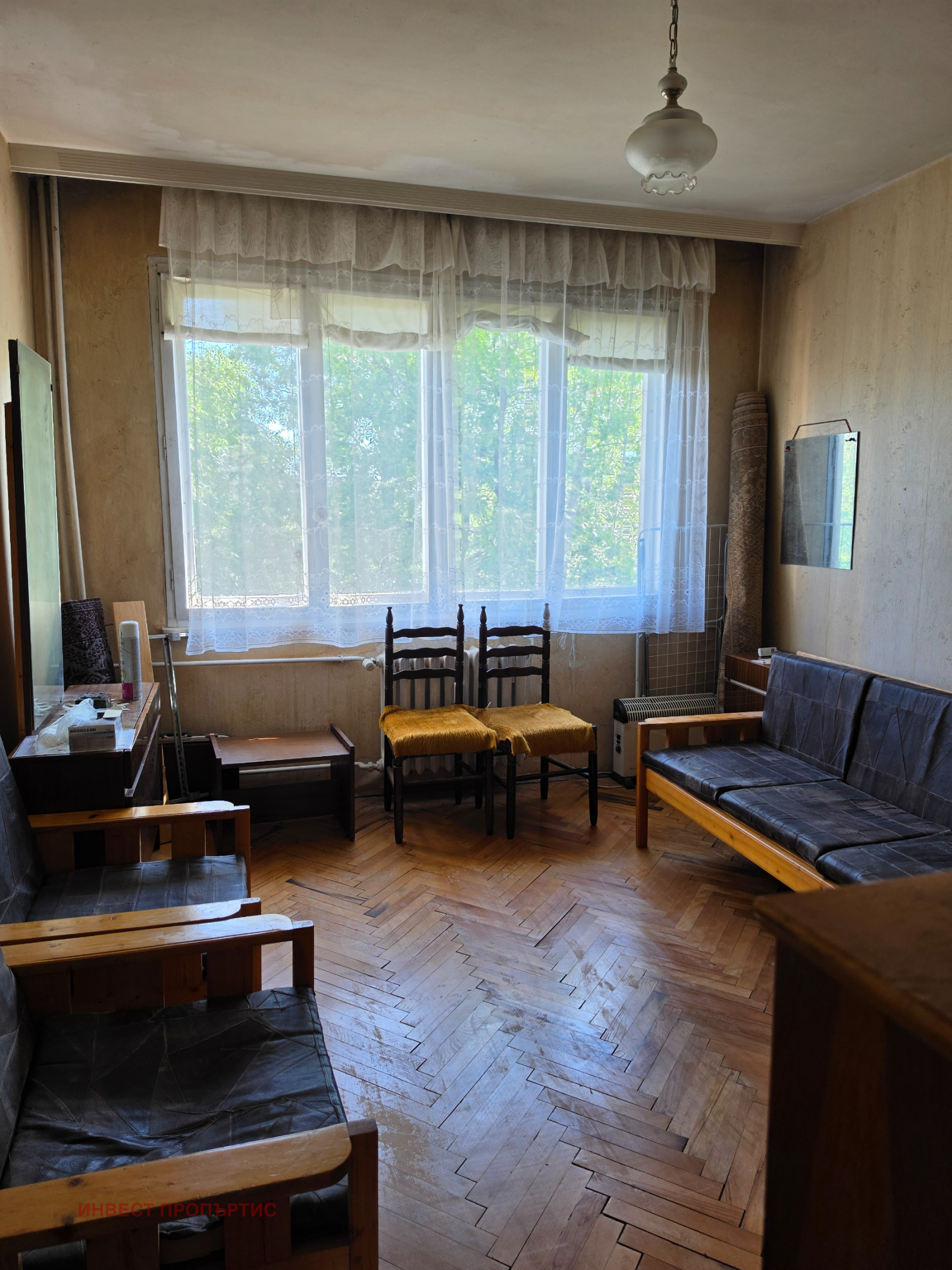 Продава 3-СТАЕН, гр. София, Медицинска академия