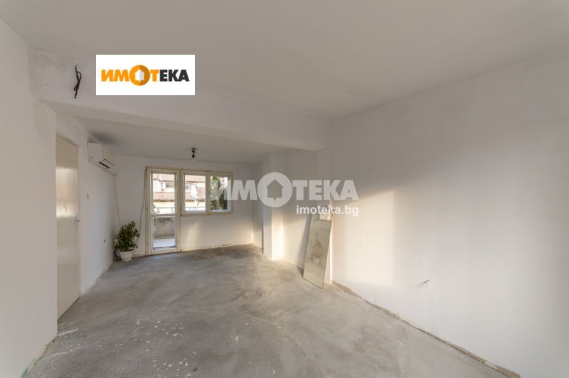 Продава 3-СТАЕН, гр. Варна, Зимно кино Тракия, снимка 9 - Aпартаменти - 48096038