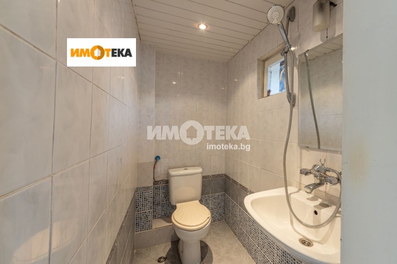 Продава 3-СТАЕН, гр. Варна, Зимно кино Тракия, снимка 15 - Aпартаменти - 48096038