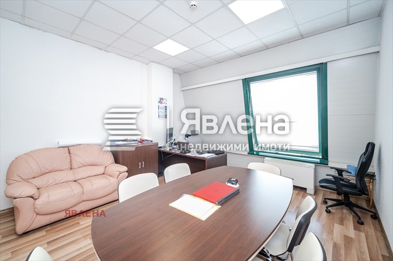 Eladó  Hivatal Sofia , Gorubljane , 389 négyzetméter | 30167252 - kép [6]