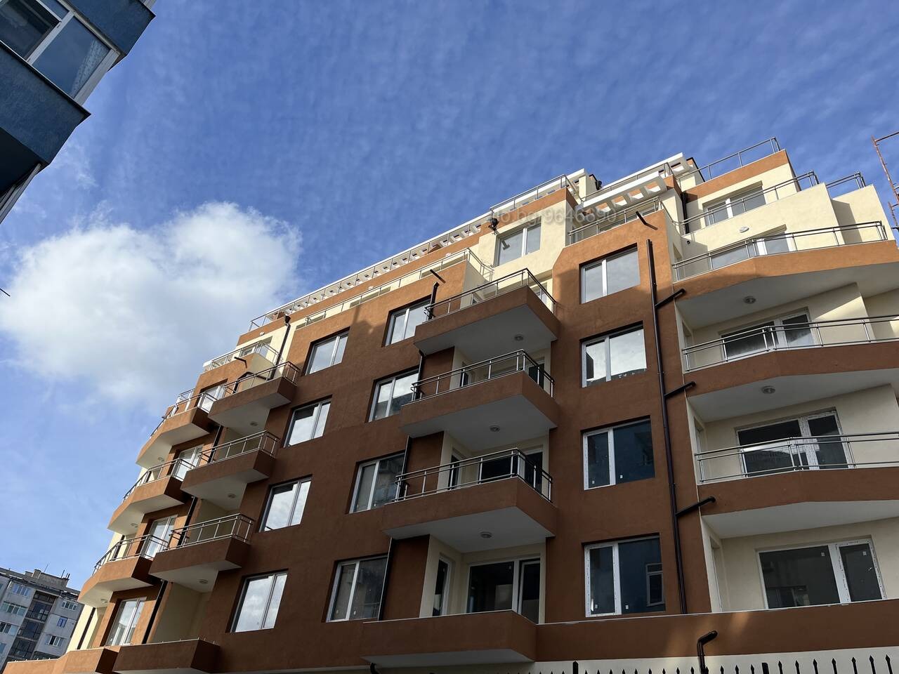 Продава ГАРАЖ, ПАРКОМЯСТО, гр. Бургас, област Бургас, снимка 2 - Гаражи и паркоместа - 51809553