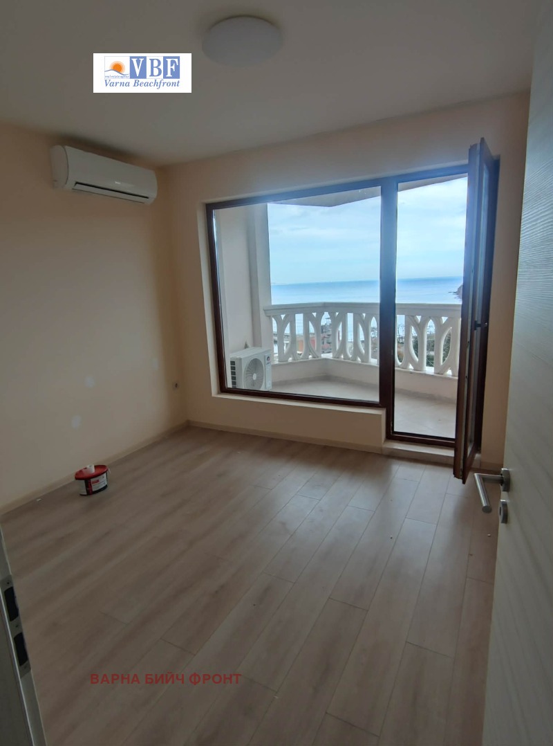 Продава 2-СТАЕН в град Варна, Аспарухово - 73 кв.м / 148 000 € » 289 462.84 лв., ВАРНА БИЙЧ ФРОНТ