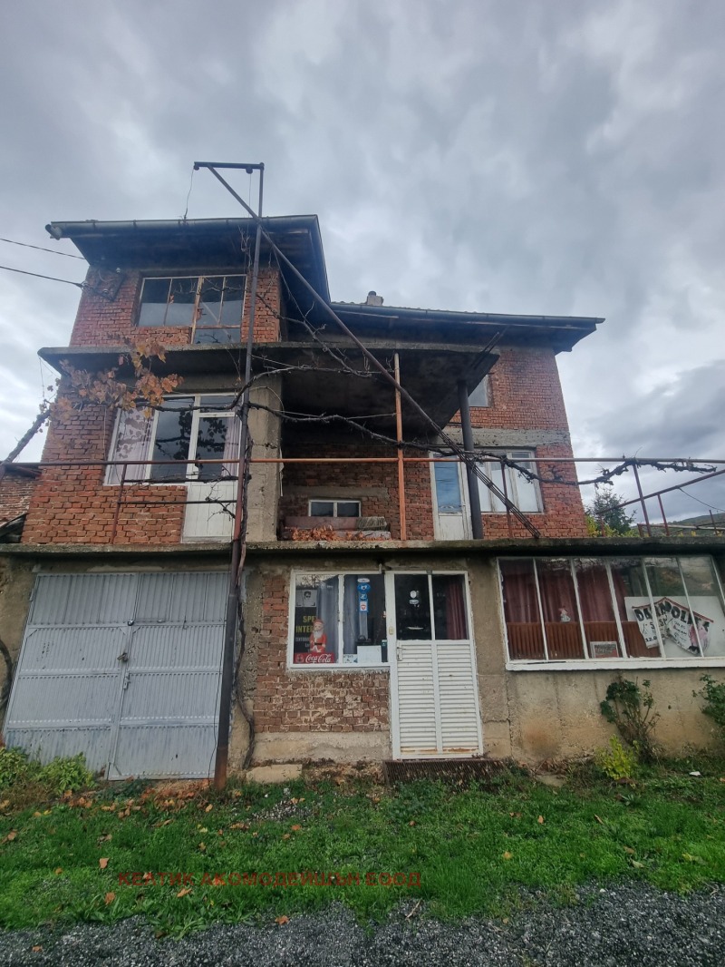 Продава КЪЩА в област Кюстендил, с. Стоб - 1200 кв.м / 100 000 € » 195 583.00 лв., КЕЛТИК АКОМОДЕЙШЪН ЕООД