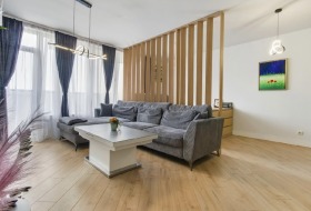 2-СТАЕН, 77 m2