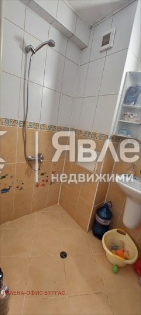 Продава МНОГОСТАЕН, гр. Поморие, област Бургас, снимка 10