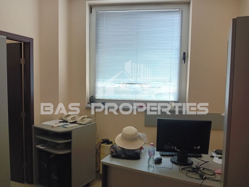 Na prodej  Studio Sofia , Poligona , 48 m2 | 33640504 - obraz [4]