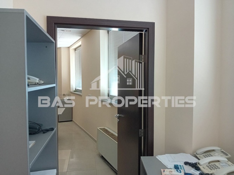 Na prodej  Studio Sofia , Poligona , 48 m2 | 33640504 - obraz [5]