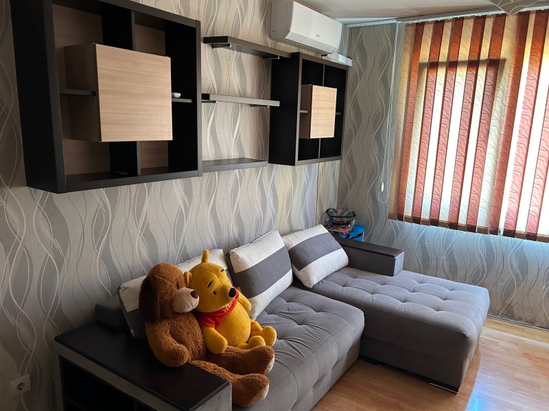 De vânzare  1 dormitor Dobrici , Balic , 62 mp | 64062363 - imagine [2]