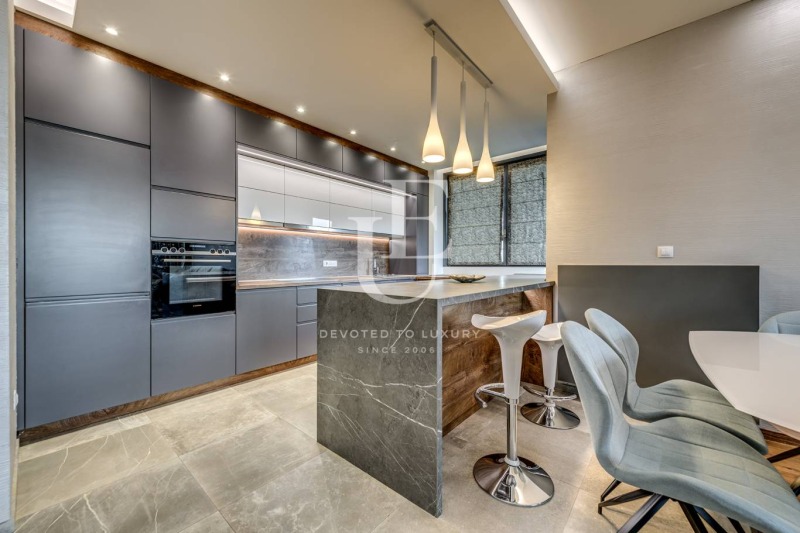 Продава 4-СТАЕН, гр. София, Изгрев, снимка 13 - Апартаменти - 52163807