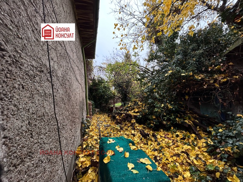 Продава КЪЩА, гр. Никопол, област Плевен, снимка 14 - Къщи - 52398548