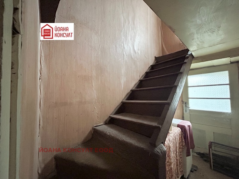 Продава КЪЩА, гр. Никопол, област Плевен, снимка 12 - Къщи - 52398548