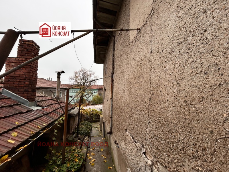 Продава КЪЩА, гр. Никопол, област Плевен, снимка 4 - Къщи - 52398548