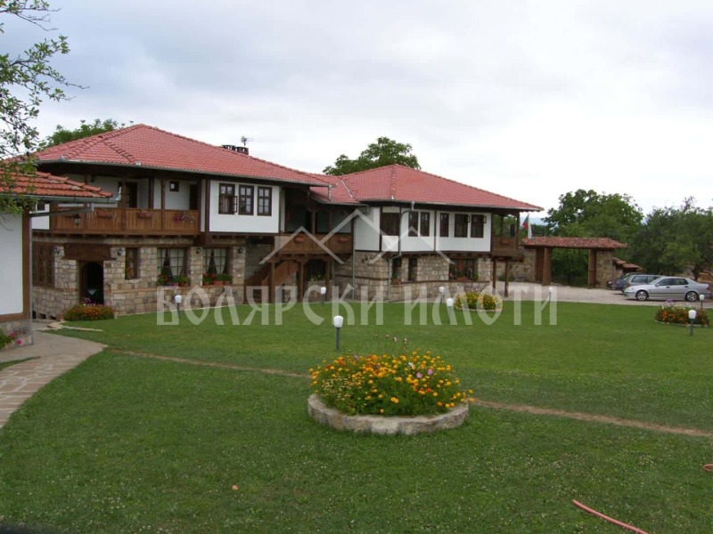 Til salgs  Hotell region Veliko Tarnovo , Elena , 1285 kvm | 82859325 - bilde [2]