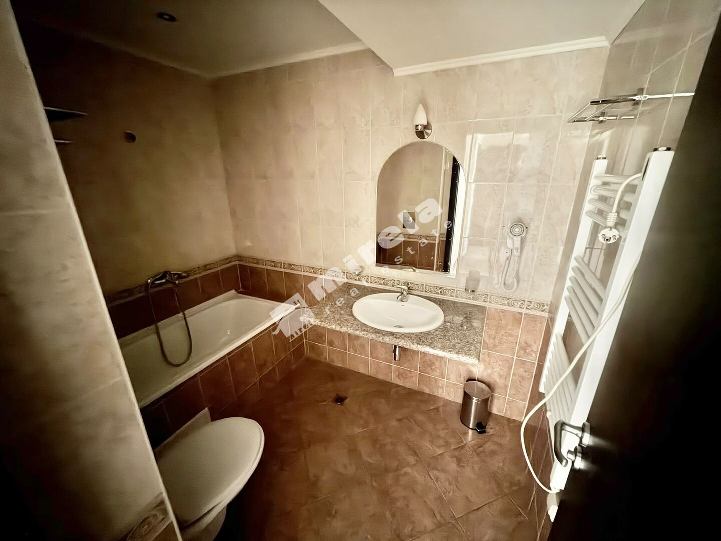 Продава 2-СТАЕН, гр. Поморие, област Бургас, снимка 14 - Апартаменти - 56093848