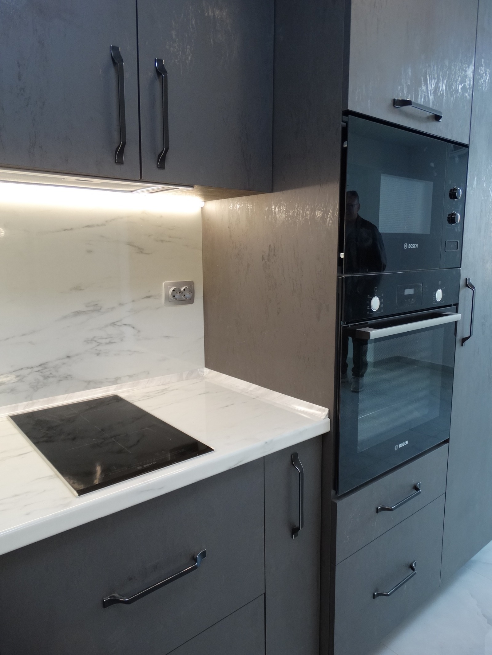 Продава 3-СТАЕН, гр. Велико Търново, Център, снимка 16 - Апартаменти - 53808301