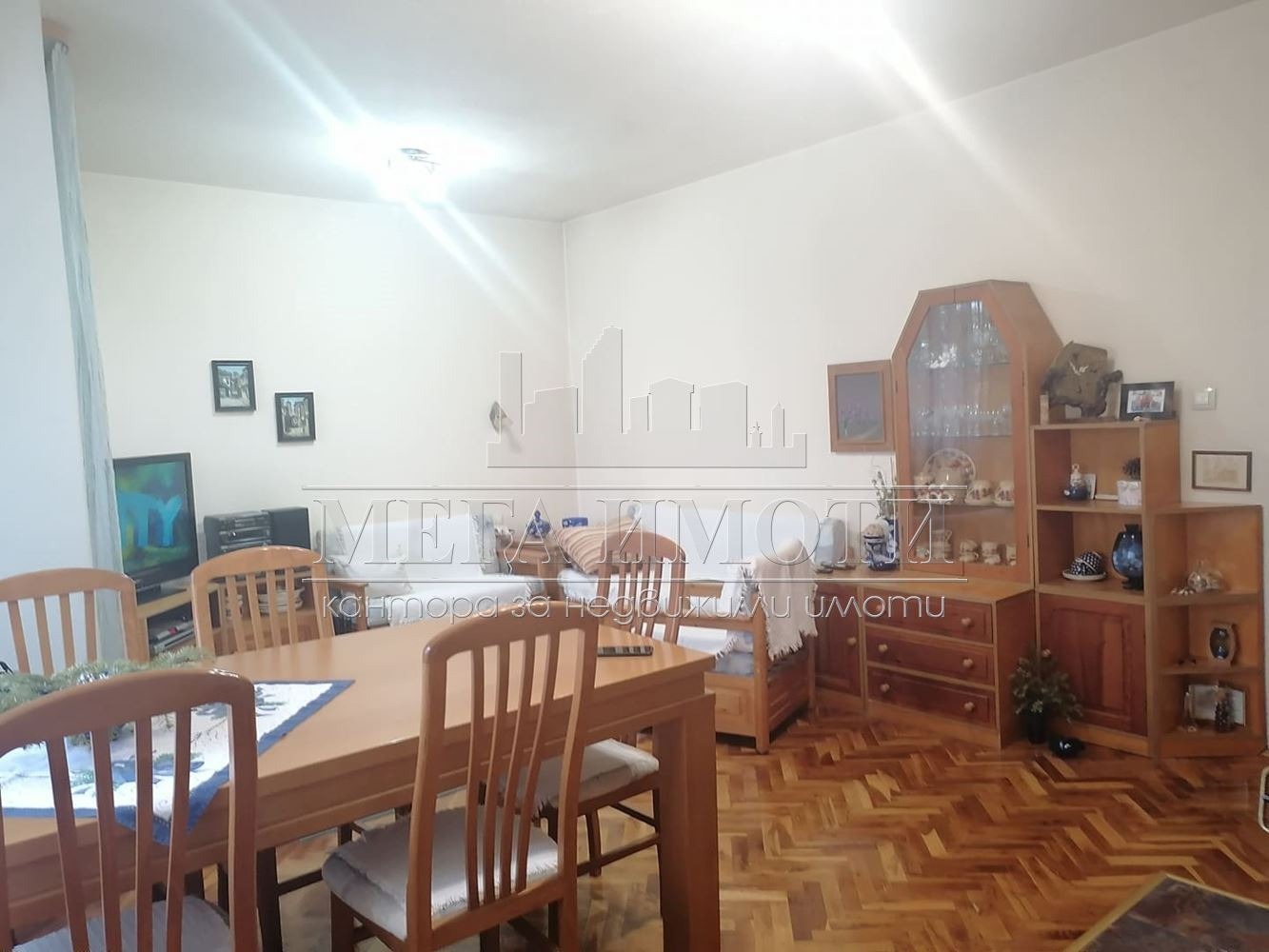 Продава ЕТАЖ ОТ КЪЩА, гр. Сливен, Център, снимка 2 - Етаж от къща - 52285097