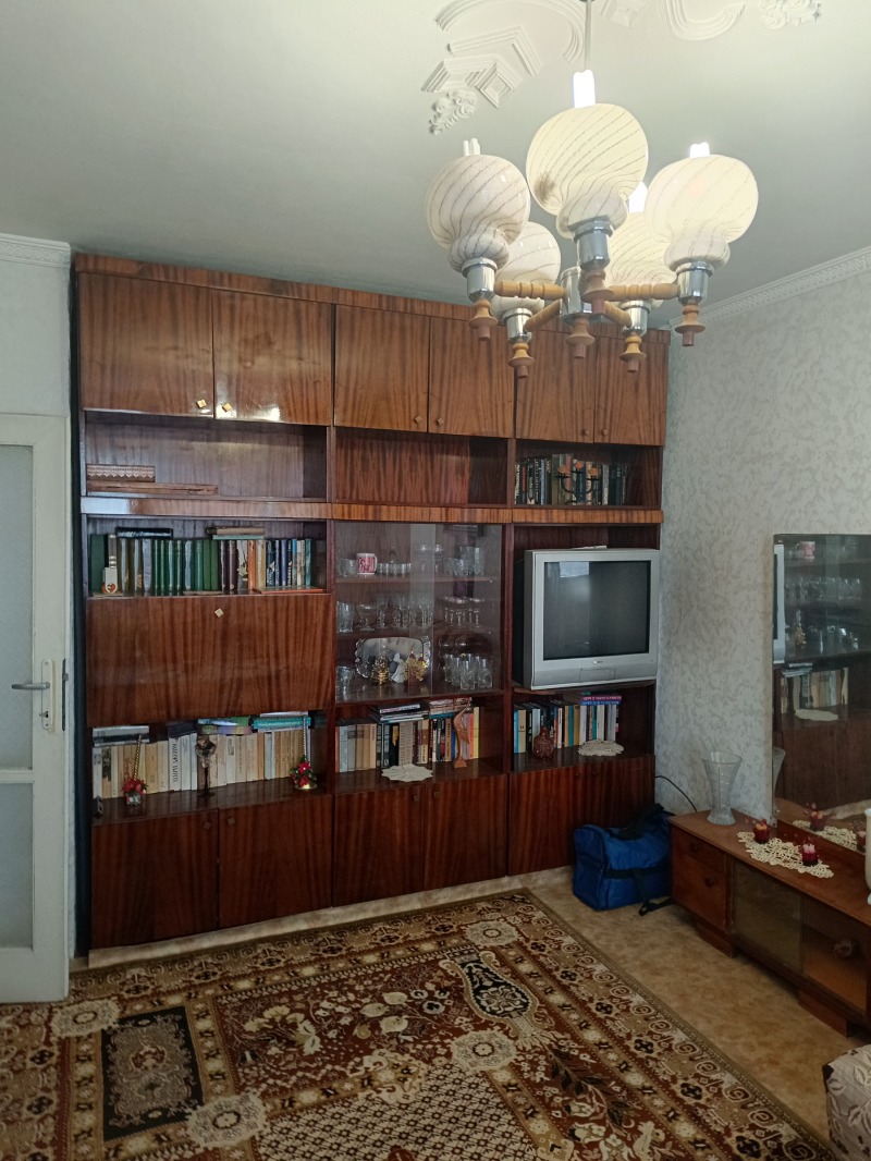 Продава 2-СТАЕН, гр. Стара Загора, Център, снимка 3 - Aпартаменти - 48947772