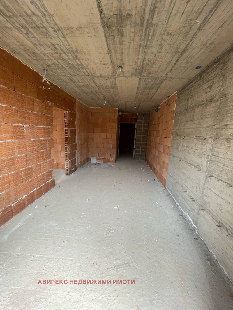 Продава  2-стаен, град Пловдив, Кючук Париж •  103 200 EUR • ID 58472150 — holmes.bg - [1] 