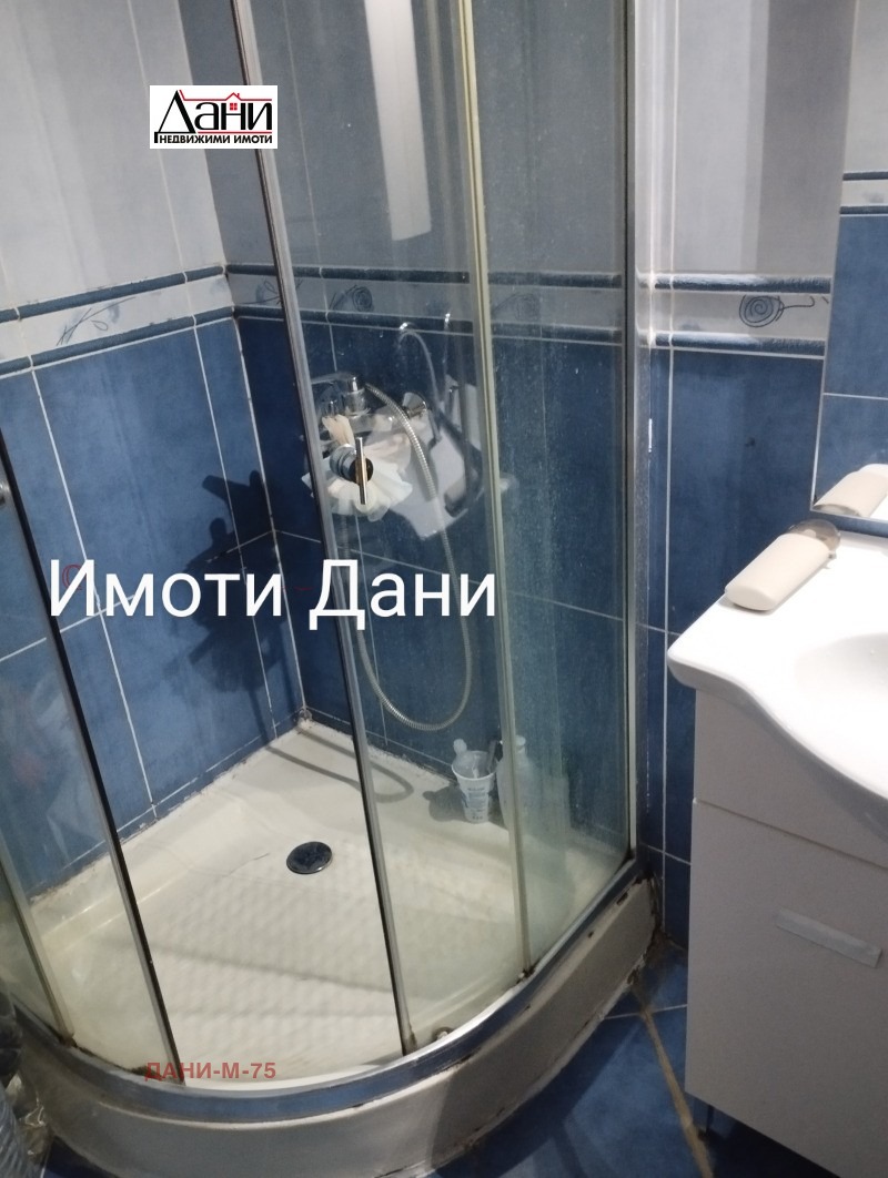 Продава 3-СТАЕН, гр. Шумен, Център, снимка 6 - Aпартаменти - 49533470