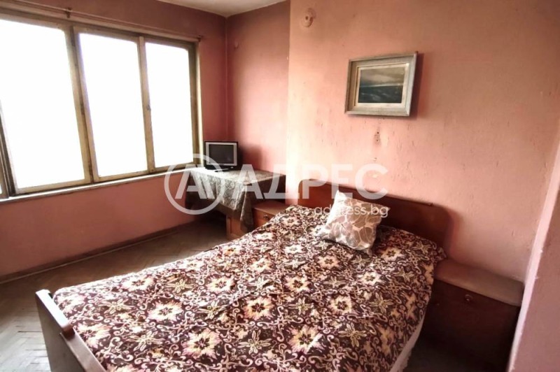 Продава 3-СТАЕН, гр. Севлиево, област Габрово, снимка 2 - Апартаменти - 52599434