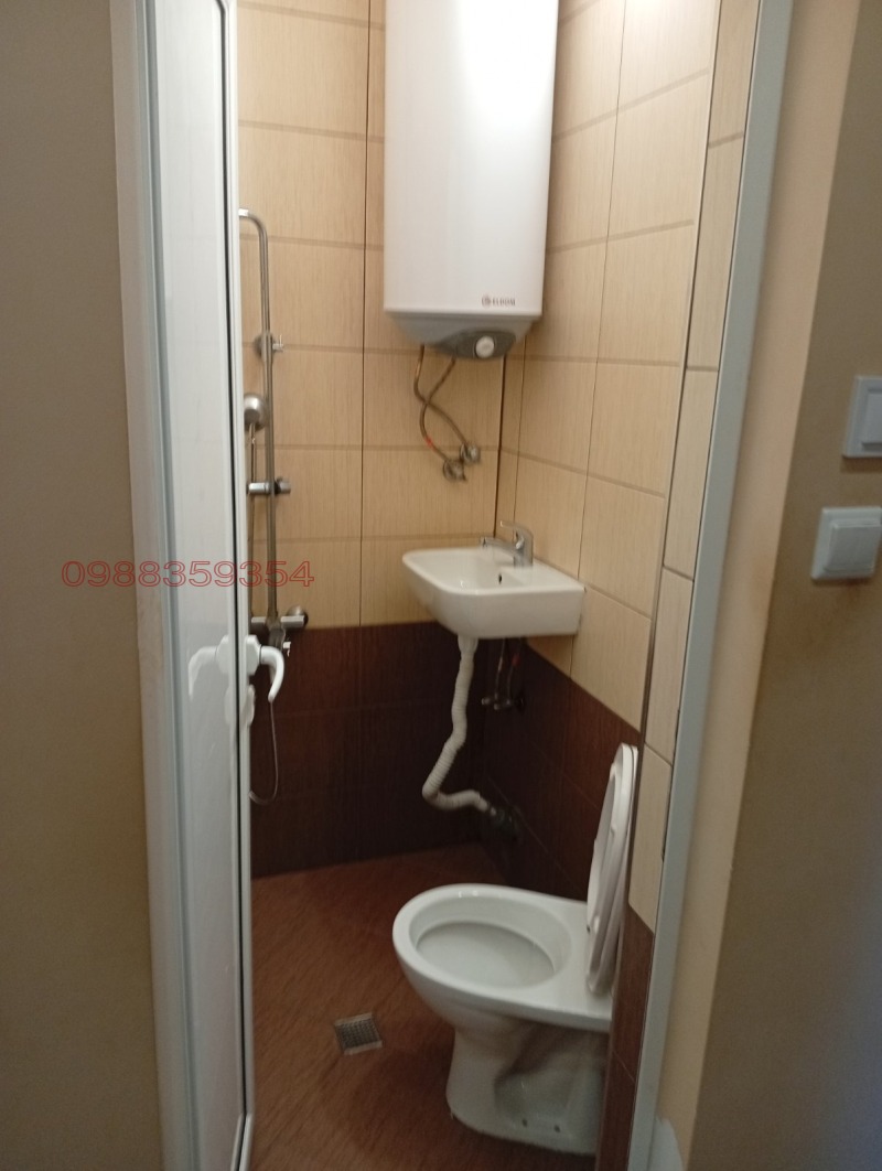 Продава 3-СТАЕН, гр. София, Център, снимка 3 - Апартаменти - 52964322