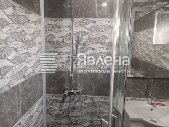 Na sprzedaż  3 sypialnie Warna , Asparuchowo , 170 mkw | 84920139 - obraz [6]