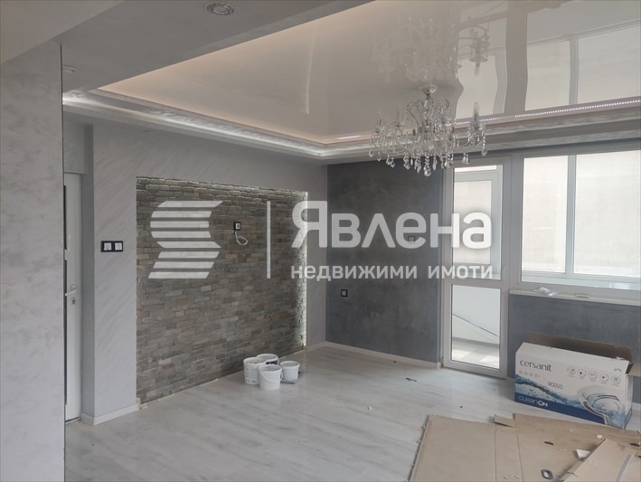 Na sprzedaż  3 sypialnie Warna , Asparuchowo , 170 mkw | 84920139 - obraz [2]