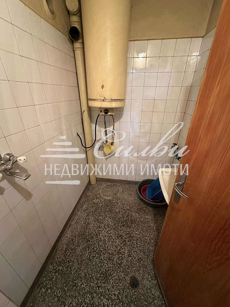 Продава МНОГОСТАЕН, гр. Търговище, Вароша, снимка 7 - Апартаменти - 52721127