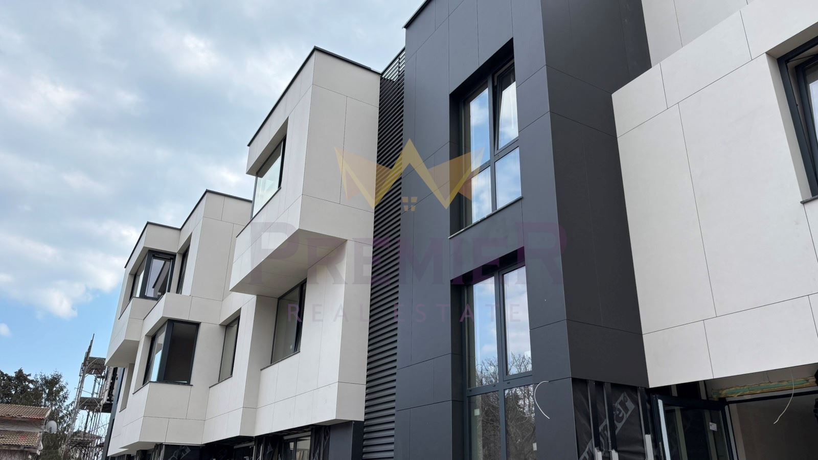 Продава 4-СТАЕН, гр. Варна, Бриз, снимка 14 - Апартаменти - 53965183