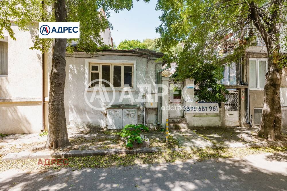 Продава КЪЩА, гр. Варна, Център, снимка 3 - Къщи - 52488423