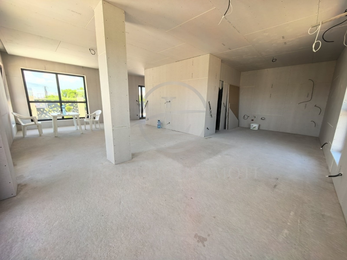 Продава КЪЩА, гр. Пловдив, Коматево, снимка 13 - Къщи - 54690474