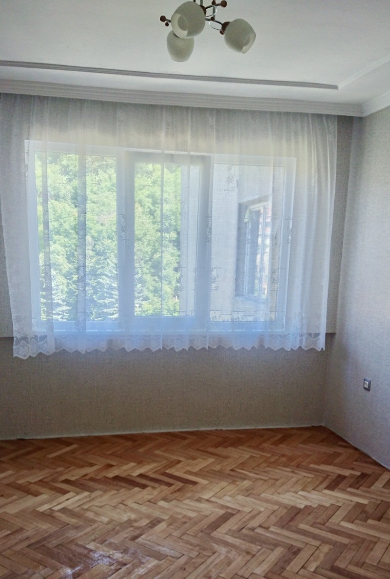 Продава 3-СТАЕН, гр. Дупница, област Кюстендил, снимка 3 - Апартаменти - 53369830