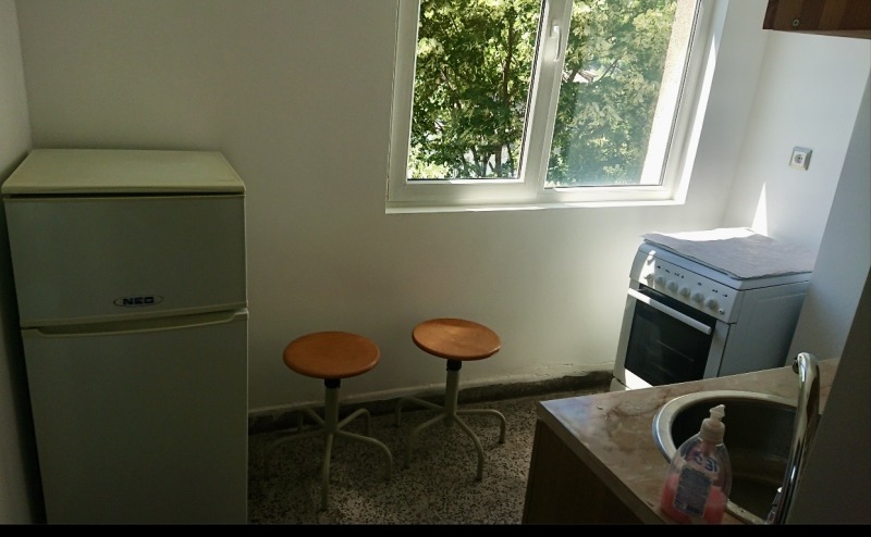 Продава 3-СТАЕН, гр. Дупница, област Кюстендил, снимка 6 - Апартаменти - 53369830