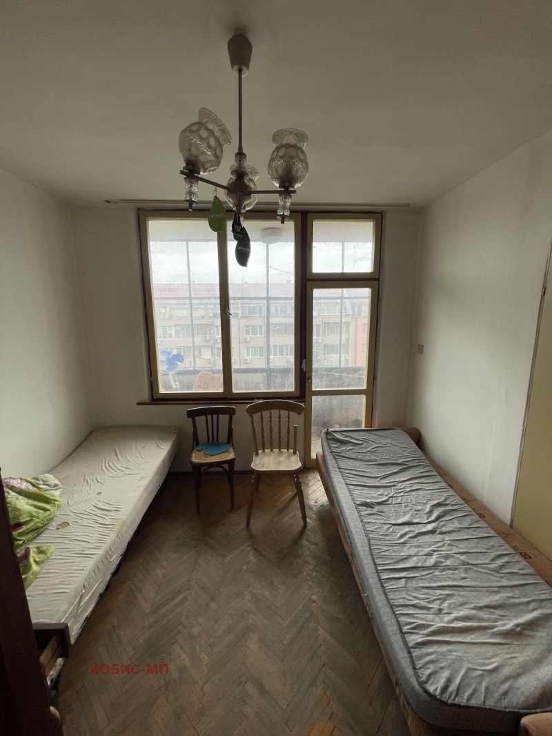 Zu verkaufen  3 Schlafzimmer Plowdiw , Kjutschuk Parisch , 120 qm | 32156690 - Bild [4]